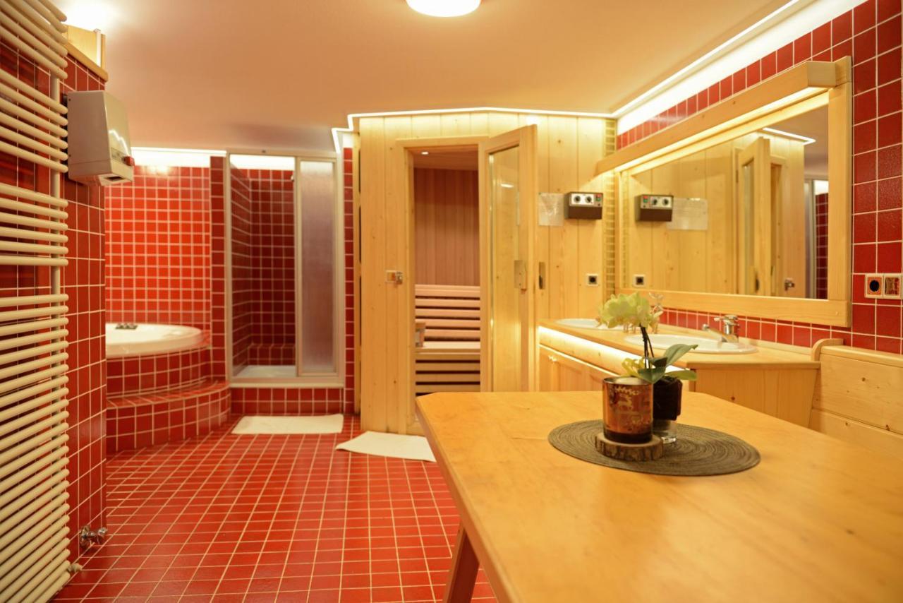 Apartments Rondula Santa Cristina Val Gardena Extérieur photo